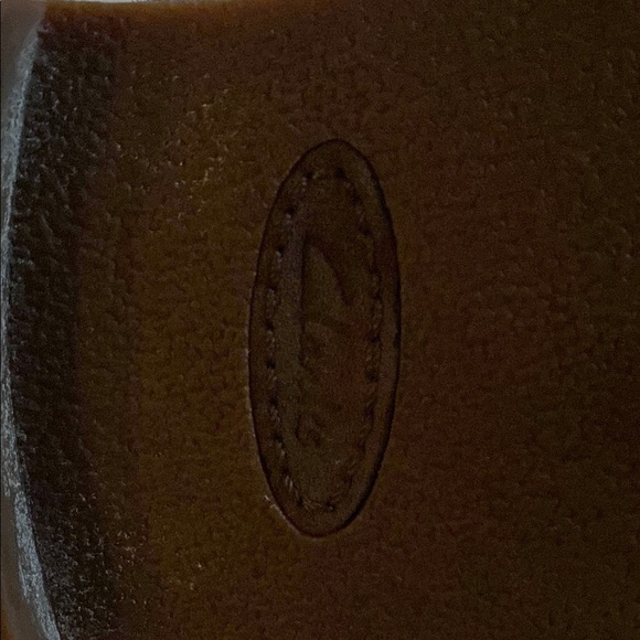 Clarks Chukka Boots | Size 8 | Dark Brown Elegant & Versatile - Picture 8 of 10